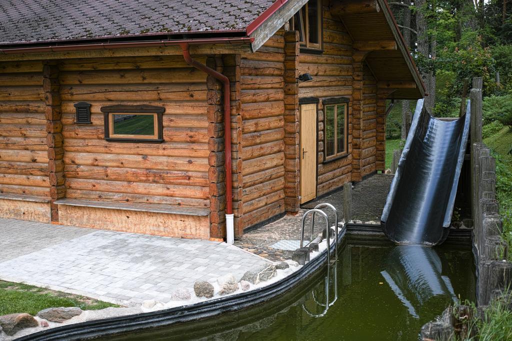 Meteorits Hotel Smiltene Exterior foto
